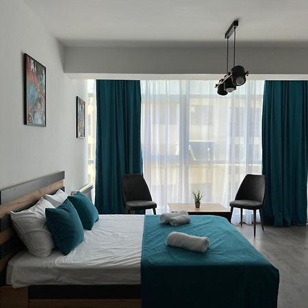 Kamche Apartments Skopje Exteriör bild